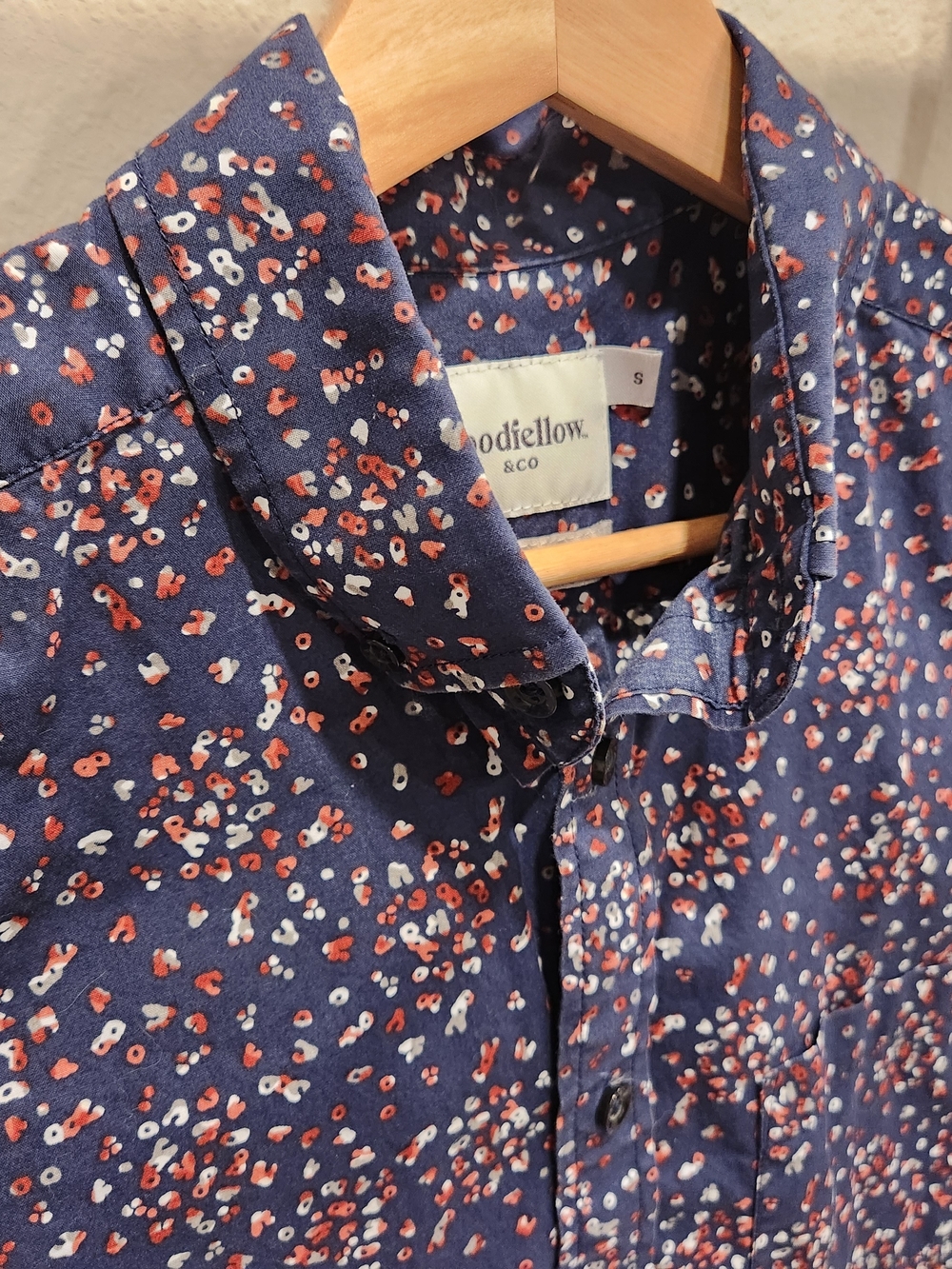 Goodfellow & Co || Short-Sleeve Button-Up Shirt